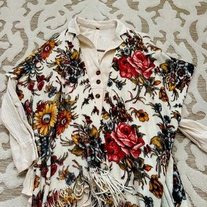 Anthropologie floral wrap